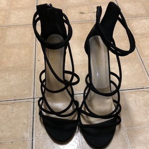 Black scrappy heels